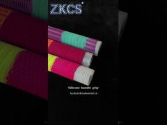 Silicone handgreep. Verslipvast, hittebestendig en duurzaam.